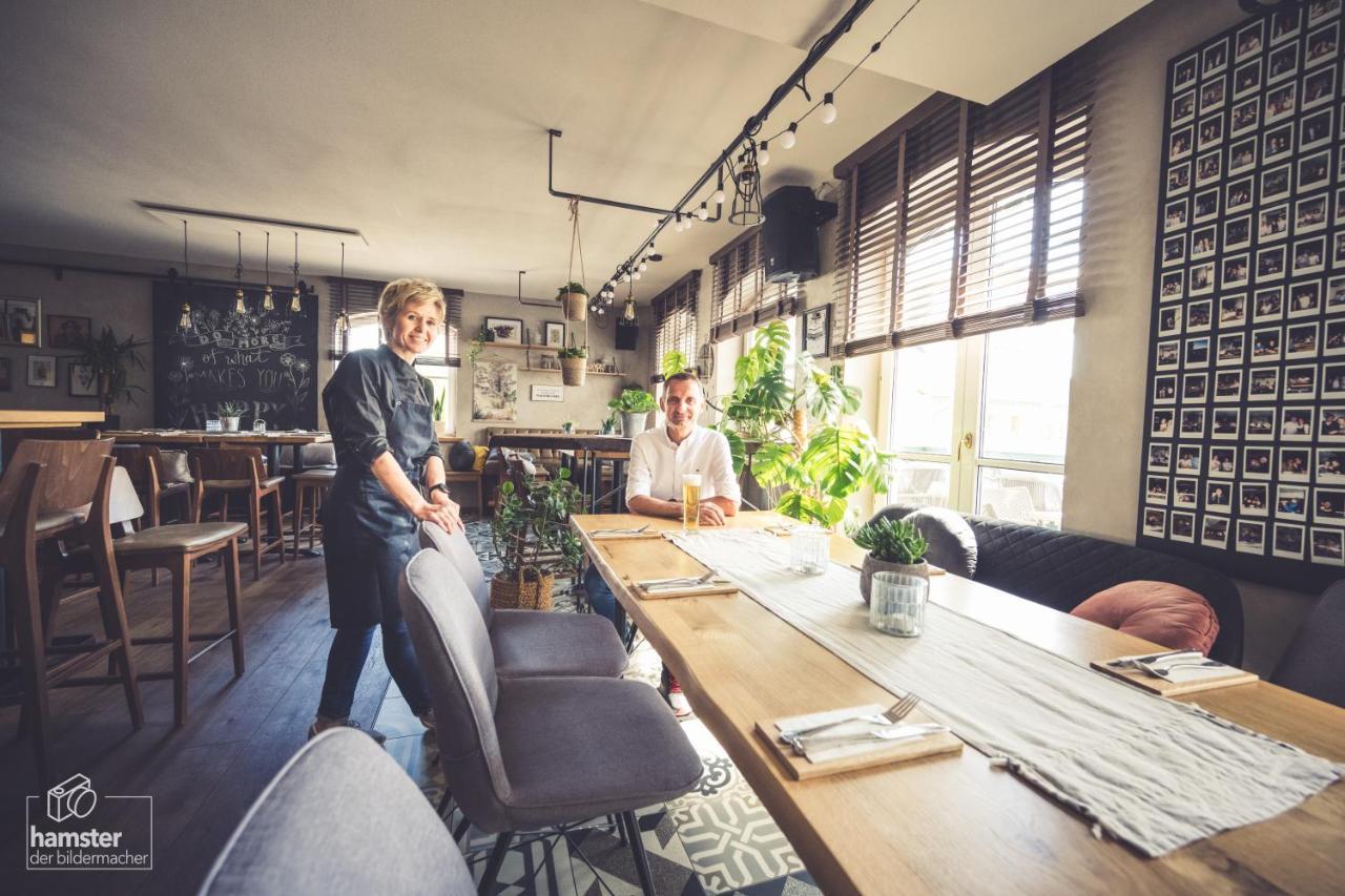 Hotel-Gasthof Beim Bockhiasl Neukirchen an der Vockla Luaran gambar