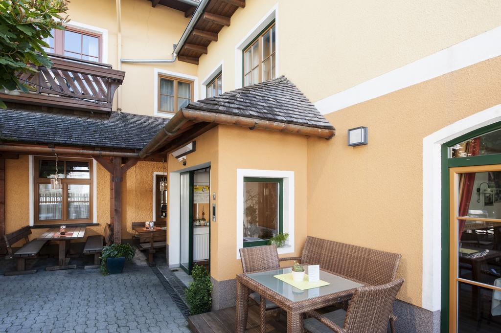 Hotel-Gasthof Beim Bockhiasl Neukirchen an der Vockla Luaran gambar