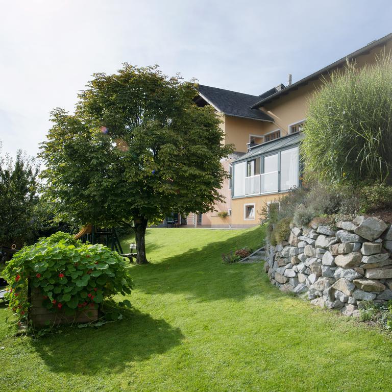 Hotel-Gasthof Beim Bockhiasl Neukirchen an der Vockla Luaran gambar